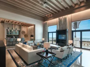 Saadiyat Rotana Resort & Villas