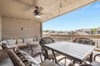 Table Rock Resorts at Indian Point Hotels in Sunset Cove Township