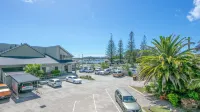 Moby Dick Waterfront Resort Motel - Parkplatz