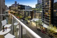 Quest Docklands - Scenic