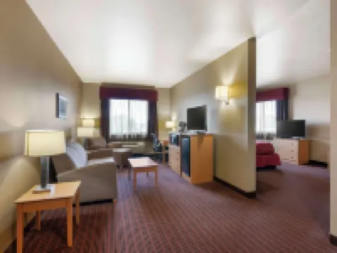 Best Western Golden Prairie Inn Suites Hoteles en Sidney