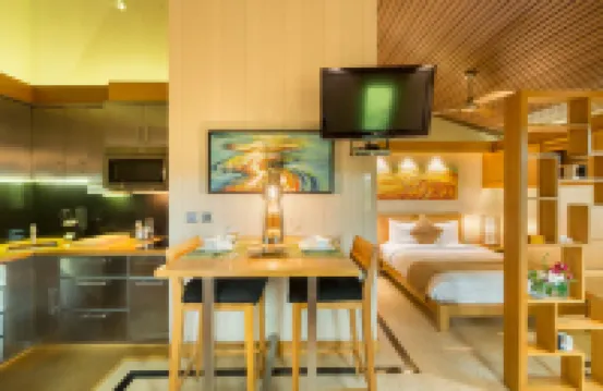 One on Marlin Resort Hotels in Venetian Road Settlement