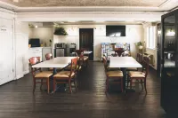 Niwas Inn Hotels in Fife