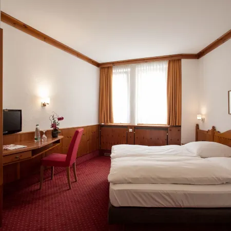 Steichele Hotel & Weinrestaurant Отели рядом с достопримечательностью «Фонтан Карусель брака»