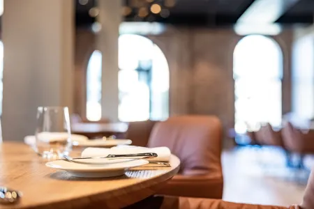 Hotel Breitenburg Отели в г. Кремпе