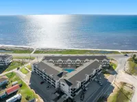 Blue Bay Getaway