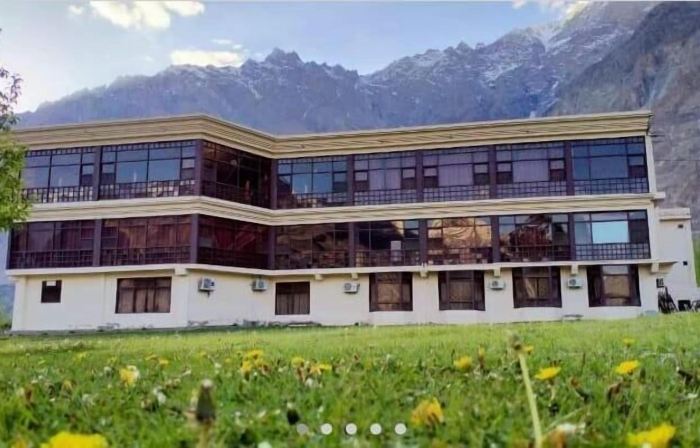 Hunza Darbar Hotel