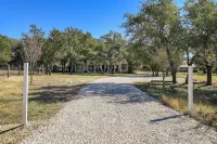 Peabody Ranch Luxury Home W/pool, Hot Tub, Fire Pit! فنادق في Dripping Springs