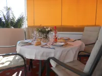 Penthouse Sleeps 4 with Private Garden - balcony