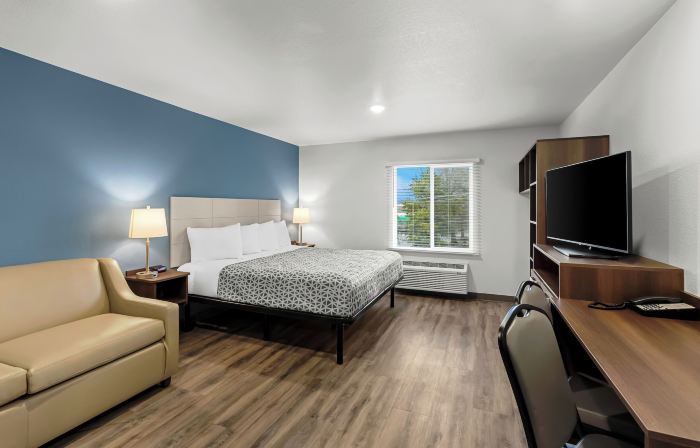WoodSpring Suites Beaverton - Portland West