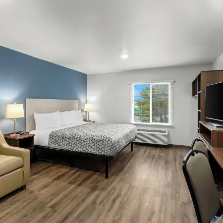 WoodSpring Suites Beaverton - Portland West