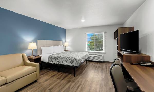 WoodSpring Suites Beaverton - Portland West