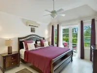 Luxury Townhome in Sandy Lane Neighborhood by BSL Rentals