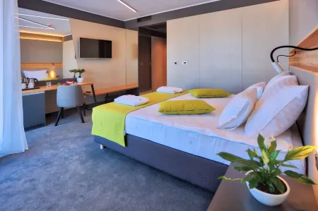 Hotel Olea Отели в г. Karlobag