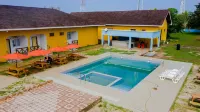 Assembly Hotel - Pools