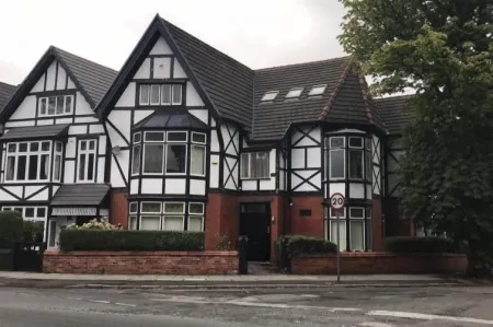 Abbeyfield Guesthouse Отели рядом с достопримечательностью «Paul McCartney's Childhood Home»