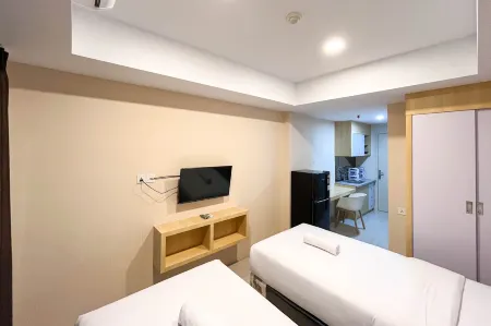 Minimalist Studio at de Prima Apartment Medan Отели в г. Sei Putih Tengah