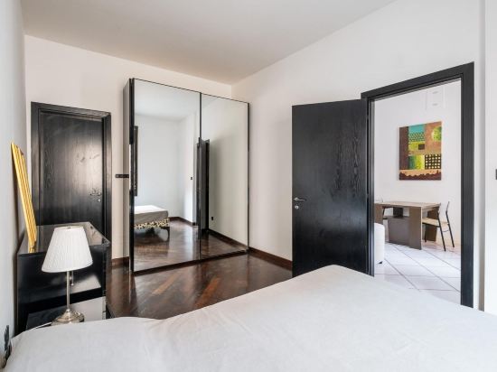 Torre Dell'Orologio Apartment by Wonderful Italy