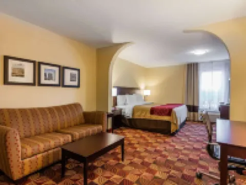 Comfort Inn & Suites Jasper Hwy 78 West Hotels in Walker County