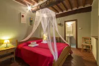 Borgo Poneta Hotels in Poggibonsi