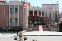 Zargaron Plaza