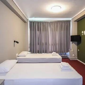 Stay Hybrid Youth Hostel Hotels near البرج الأبيض في سالونيك