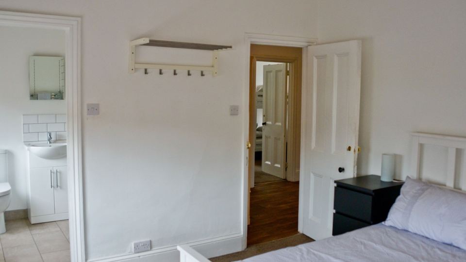 Corner House Apartment