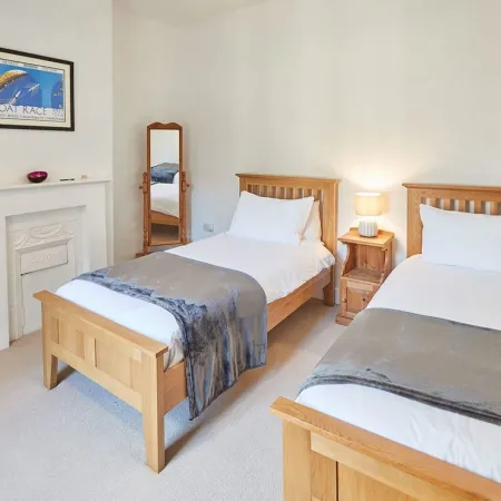 Host & Stay - Hall Garth Hotels in Pickering