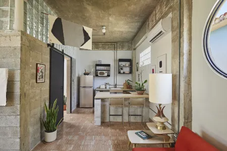 Dada Jaja by DW Отели рядом с Аэропорт Сан-Хуан Исла Грэйнд