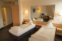 Hotel Moerser Hof Hotels in der Nähe von 'Linde' in Repelen