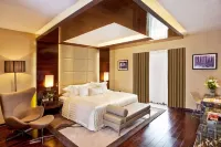 Radisson Blu Plaza Delhi Отели в г. Нью-Дели