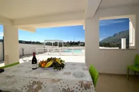 Al070 Villa Arancio Con Piscina Privata e Zona BBQ