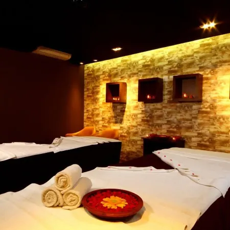 Diana Heights Luxury Hotel