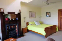 McCloud House