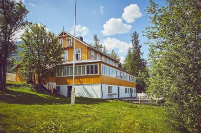 Sommerhotellet Hotel di Vang i Valdres