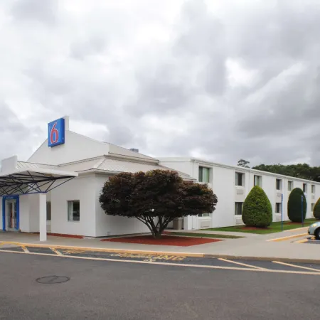 Motel 6 Seekonk, MA Providence East