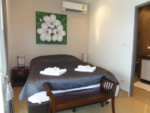 โอเอซิส การ์เด้น แอนด์ พูล วิลล่า แอท วีไอพี รีสอร์ท