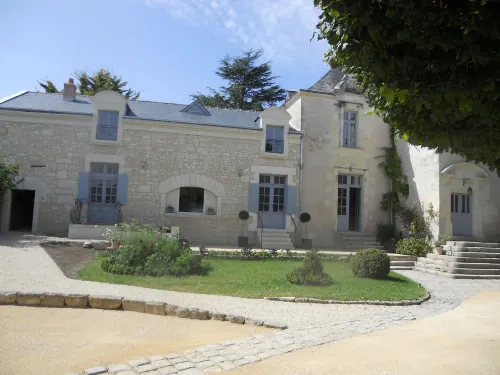Manoir d'Orbé Hotels in Antoigne