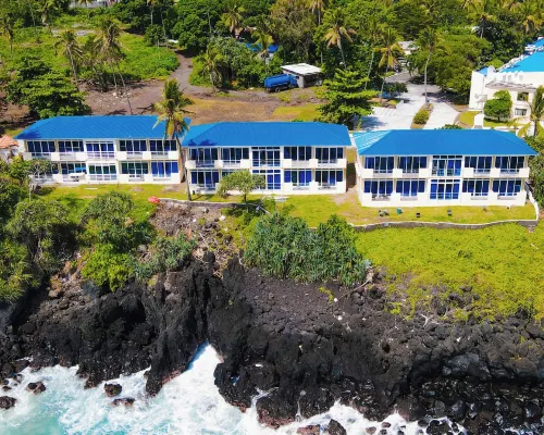 Itsandra Beach Hotel & Resort فنادق في موروني