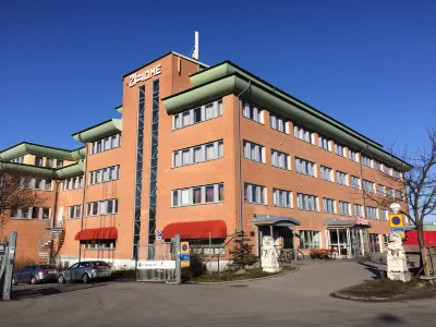 2Home Stockholm South Hotels near Stockholmsmässan