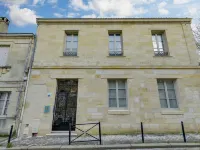 Villa Erizio, a Bucolic and Urban Break โรงแรมใกล้Palais de Justice