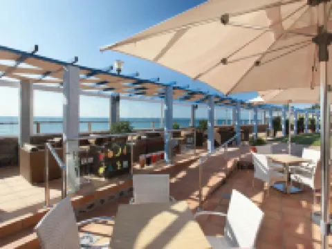 Grupotel Playa Feliz コマルカ・スールのホテル