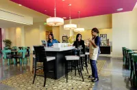 Hampton Inn & Suites Miami/Brickell-Downtown - バー