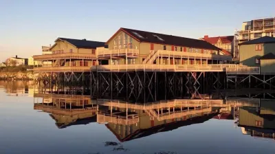 Grønnbuene Rorbu Hotel Hotels near The Whale Center