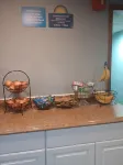 Days Inn by Wyndham Scranton PA - breakfast