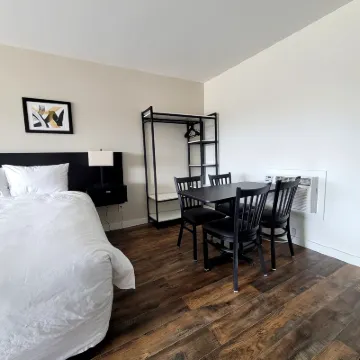 Richland Inn and Suites