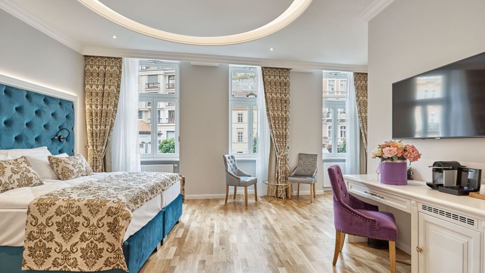 Golden Key Boutique Hotel