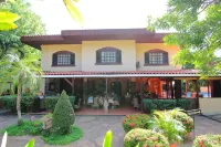 Villa del Sueño فنادق في Playa Hermosa