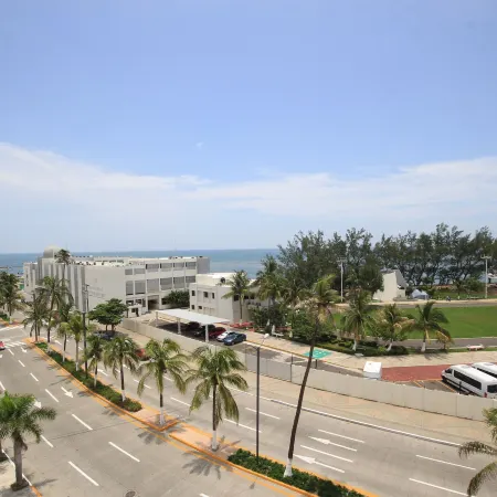 Howard Johnson by Wyndham Veracruz
