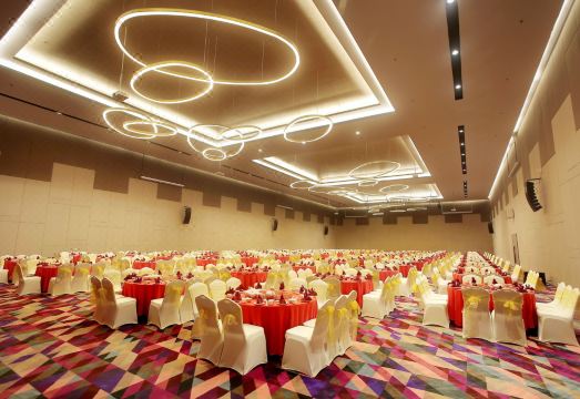 더 주리 팔렘방